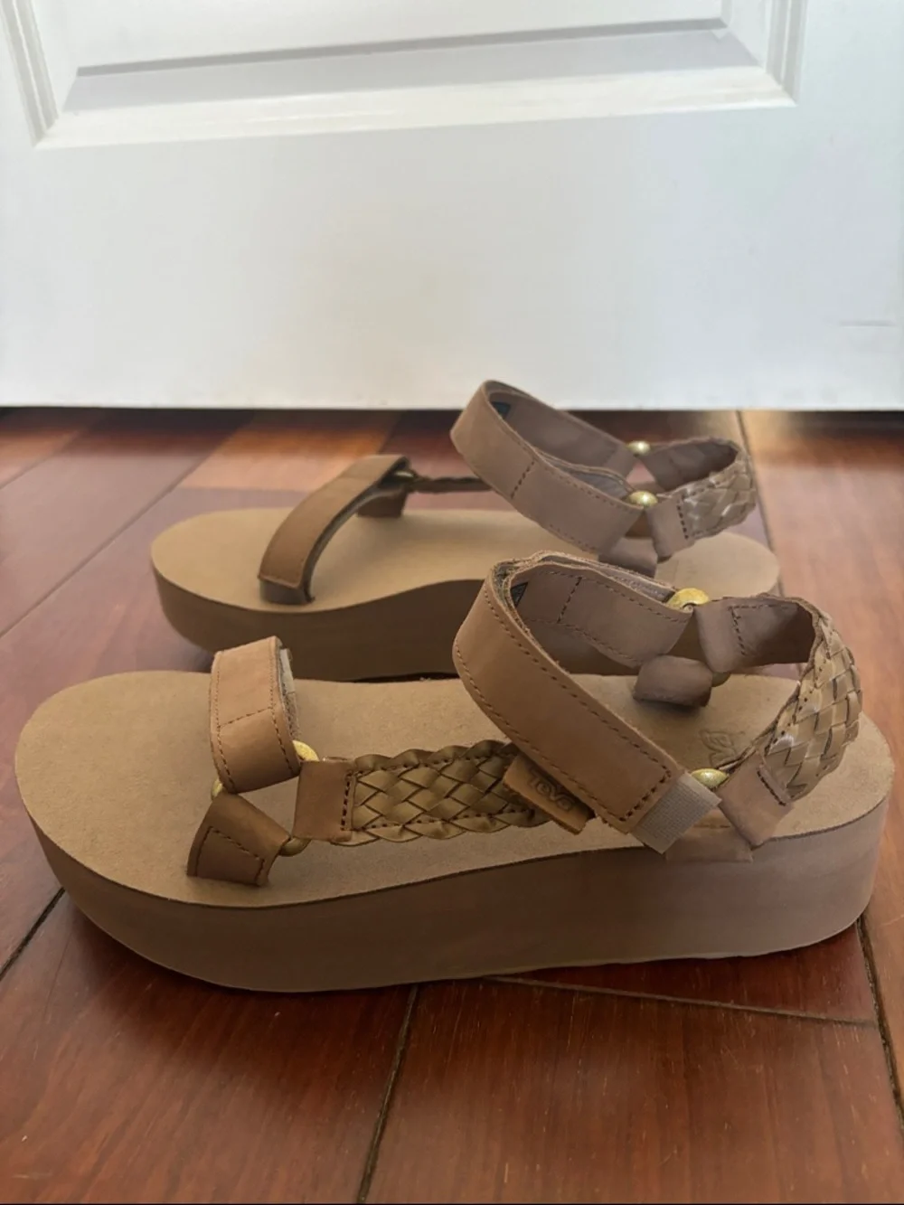 Women’s Teva Brown Flatform Universal Interweave Platform Sandal 10 - Picture 3 of 6